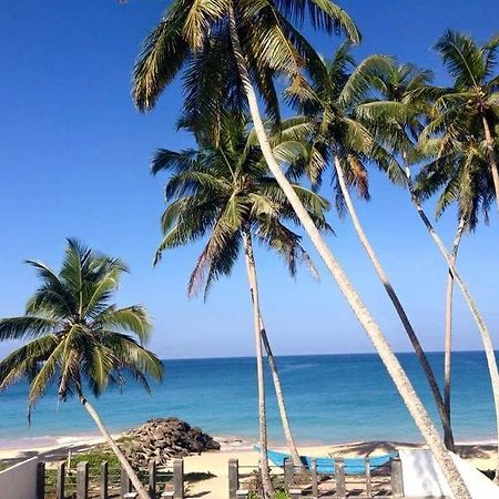 Rainbow Beach Hotel Hikkaduwa Buitenkant foto